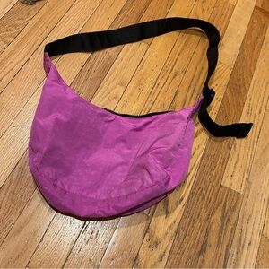 BAGGU Medium Crescent Bag